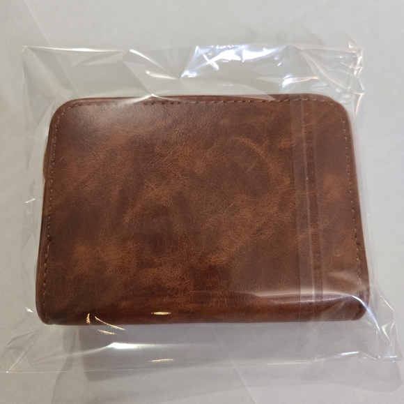 NWOT PRAY CARD HOLDER/WALLET FLUX LEATHER - Picture 2 of 4